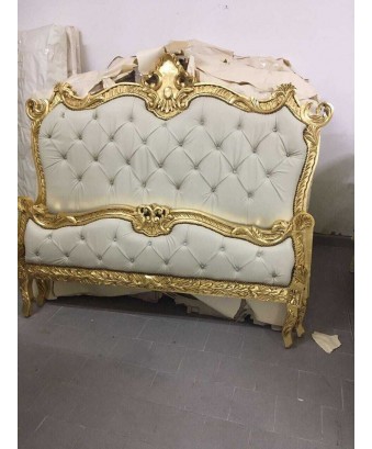 baroque bed